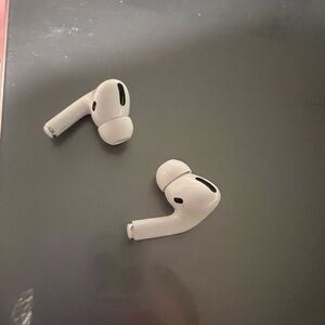 AirPods Pro 1 BUDS ONLY